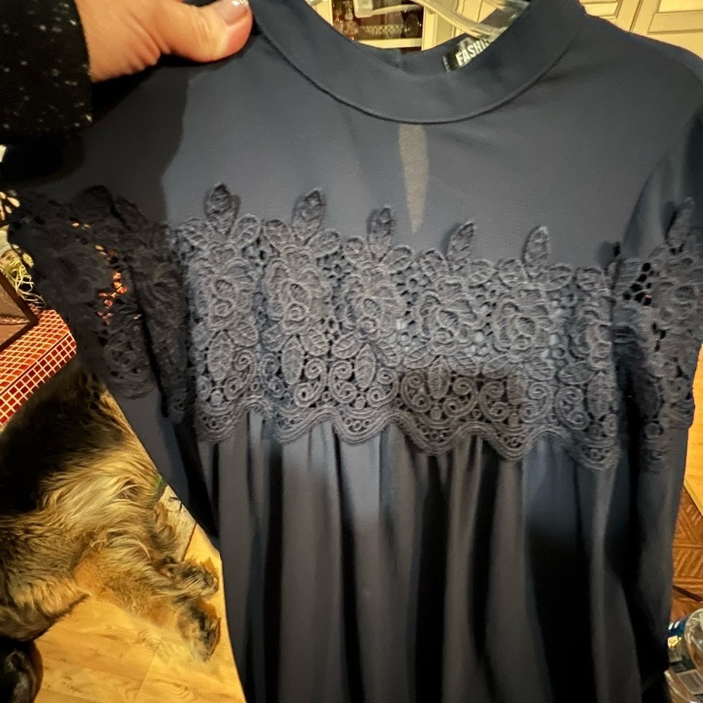 Fashion Union Blue Lace Dress Women’s Sz 6 Long Sleeved Navy Lined Dress - Picture 11 of 14